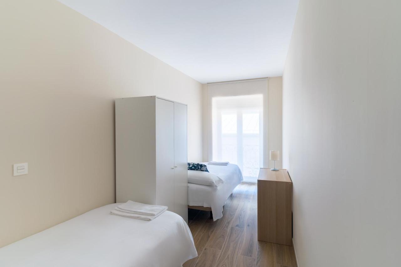 Housing Leon Azabacheria 1A, 1B, 2A, 2B Dış mekan fotoğraf